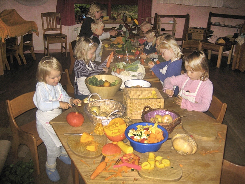 An Erntedank wird ein Festtagsessen aus den guten Gaben zubereitet